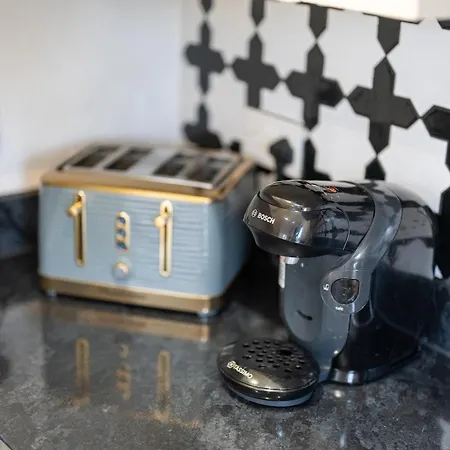 度假居 Spacious & Relaxing With Free Parking *